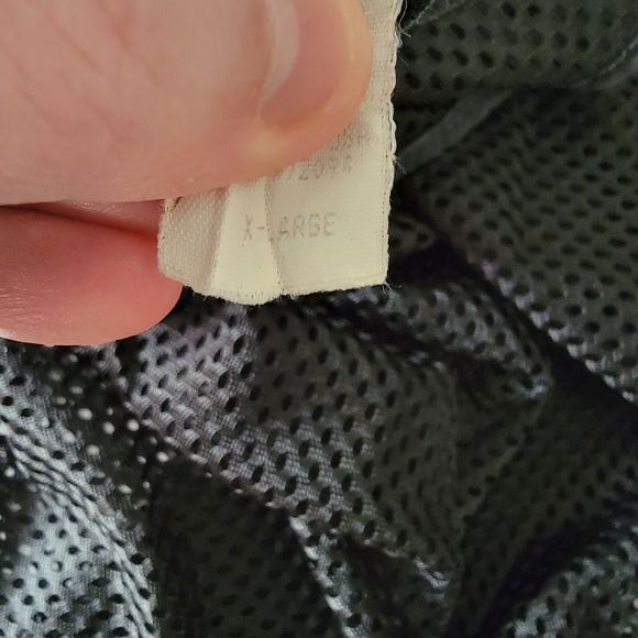 Six Flags Fiesta Texas Mesh Jersey Tank Black & Purple - Size XL - Picture 4 of 4